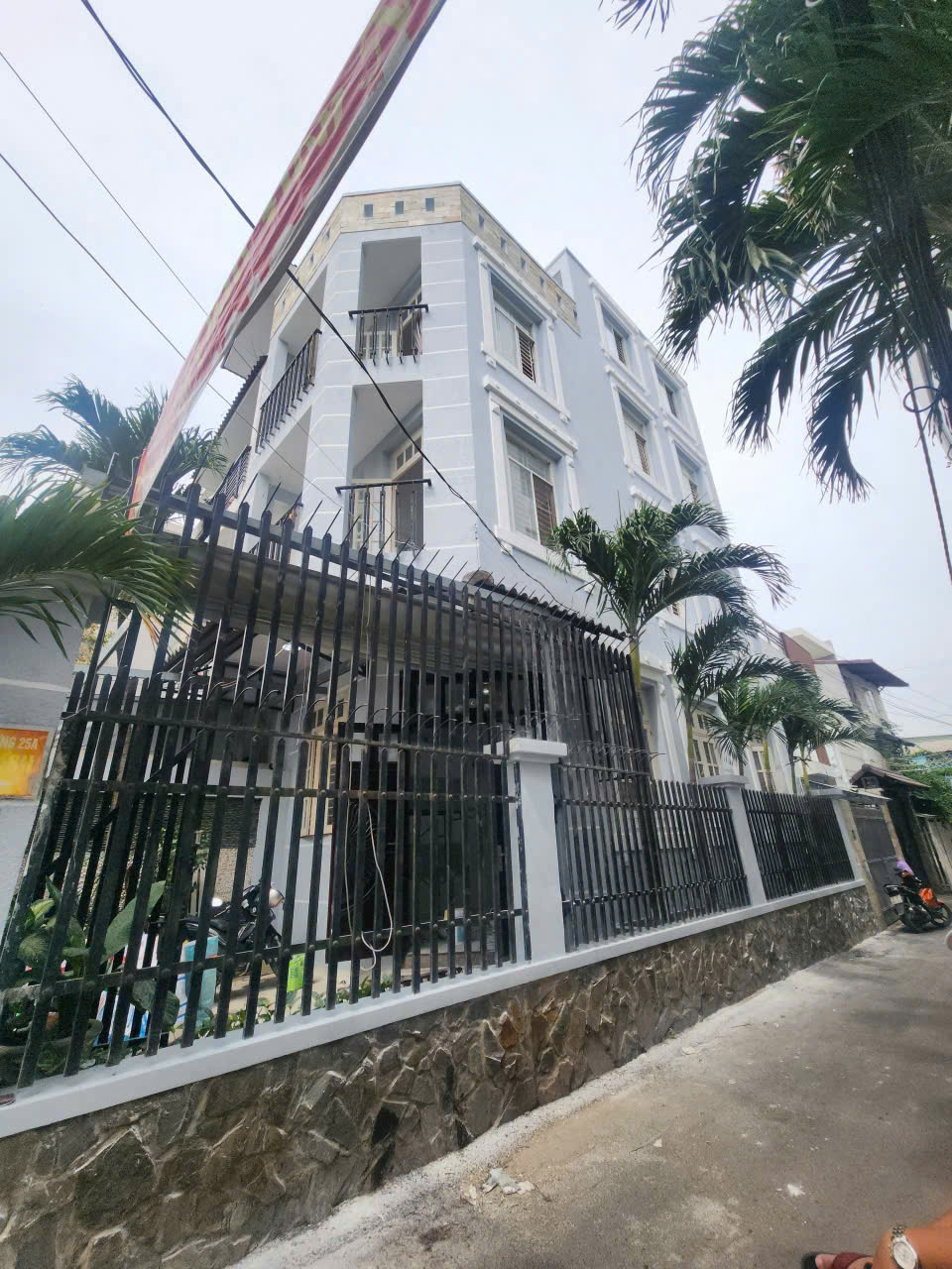 BÁN NHÀ GÓC 2 MẶT TIỀN – ĐƯỜNG SỐ 25A, QUẬN 7