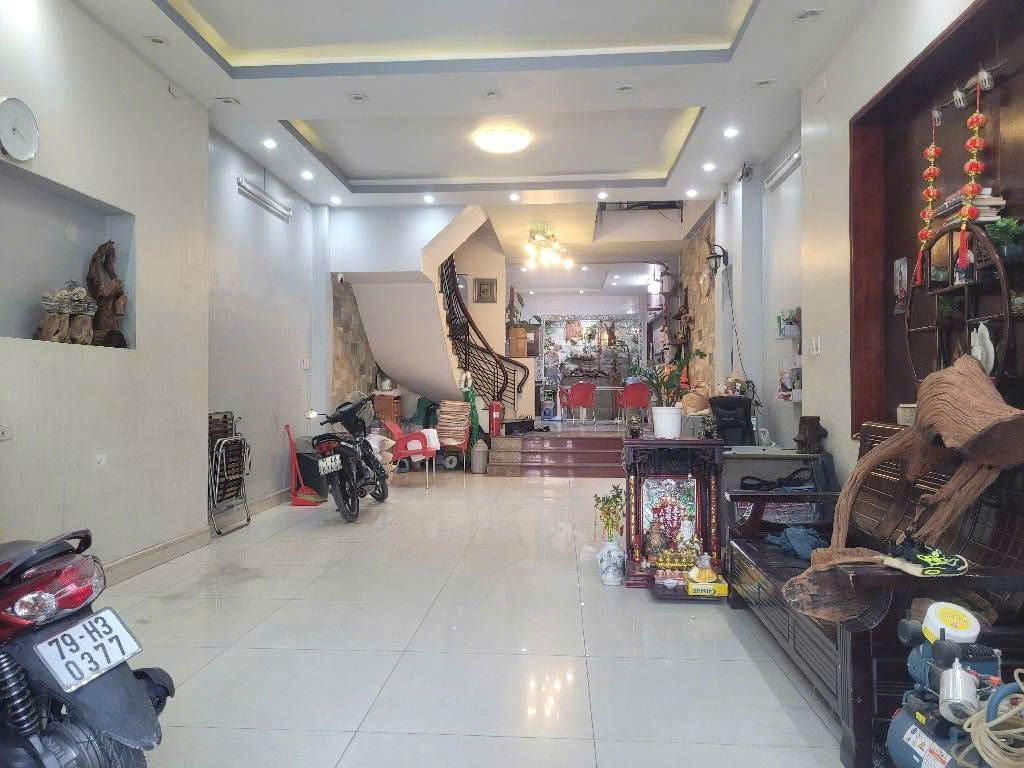 🔥 KHU VIP TÊN LỬA – MẶT TIỀN 30M – NHÀ ĐẲNG CẤP 🔥