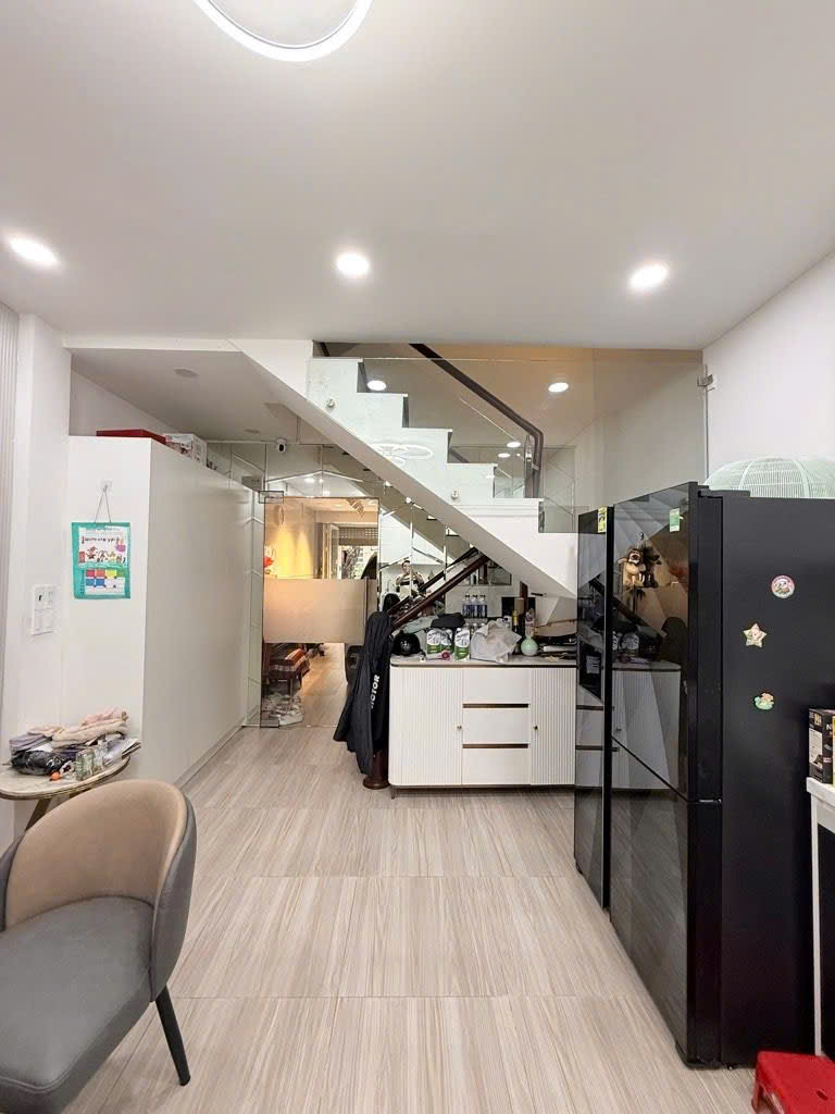 🔥 MT CƯ XÁ BÌNH THỚI – ĐƯỜNG 15M – 3 TẦNG 🔥 🔥 MT CƯ XÁ BÌNH THỚI – ĐƯỜNG 15M – 3 TẦNG 🔥